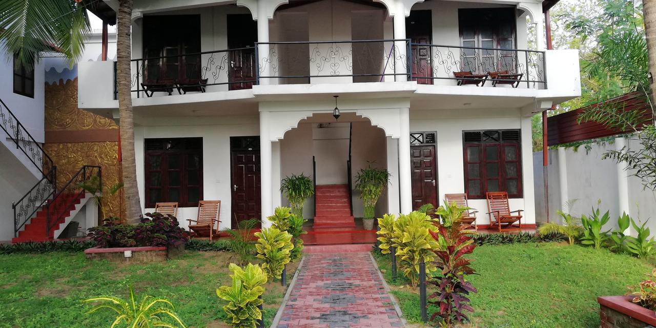 Crescent Sea Resort Nilaveli Eksteriør billede