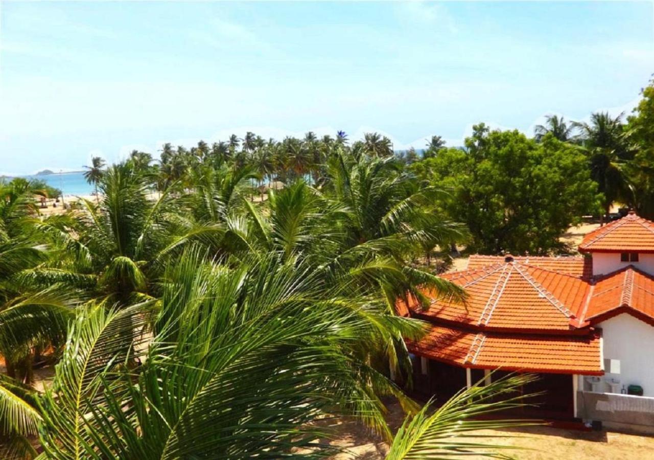 Crescent Sea Resort Nilaveli Eksteriør billede